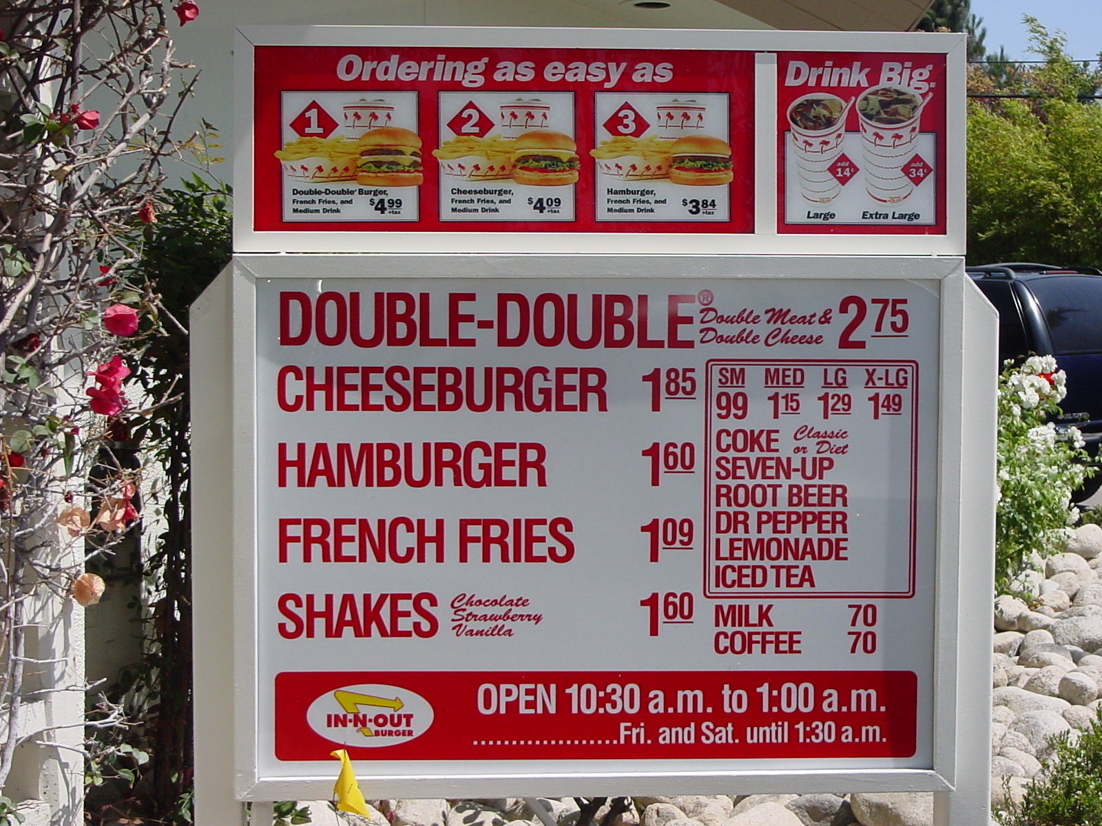 In And Out Prices >> In N Out Burger A Superior Business Model In The Fast Food Industry In And Out Prices >> In N Out Burger A Superior Business Model In The Fast Food Industry