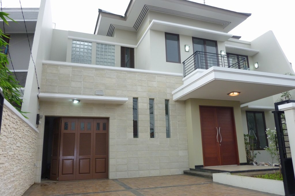 rumah batu alam