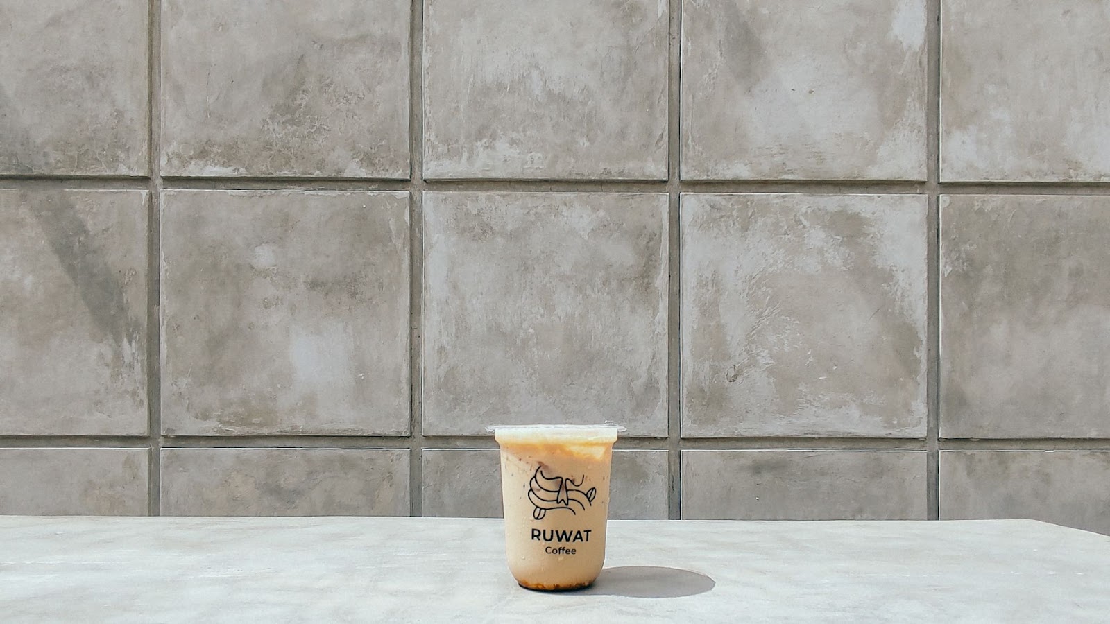 Es Kopi Susu Ruwat Coffee