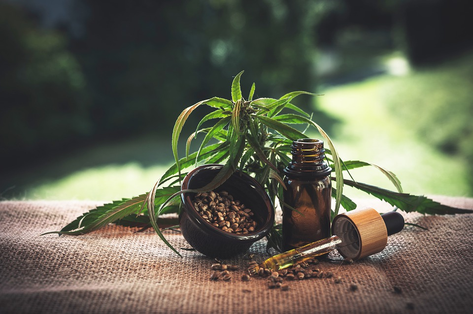 5 Things You Need To Know Before Vaping CBD Oil
