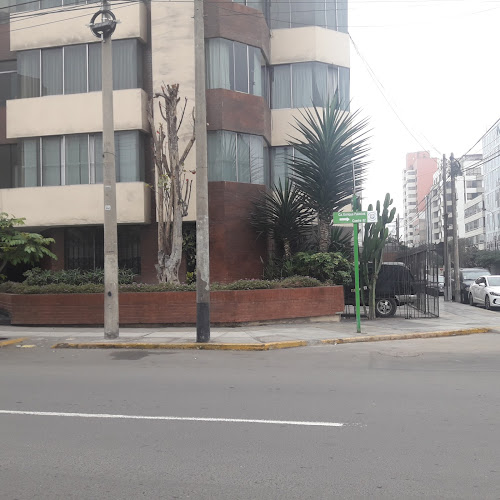 URVIA - Corporación Andina de Urbanistas