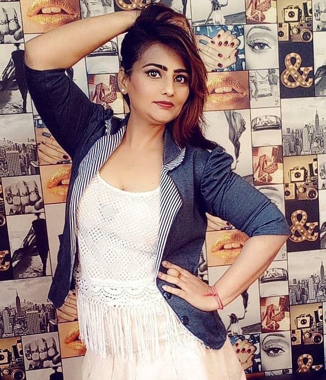 pihu jaiswal