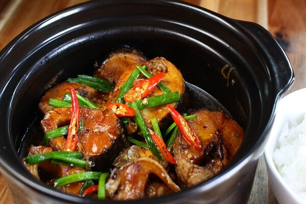 Cá basa kho xì dầu cực kỳ tốn cơm