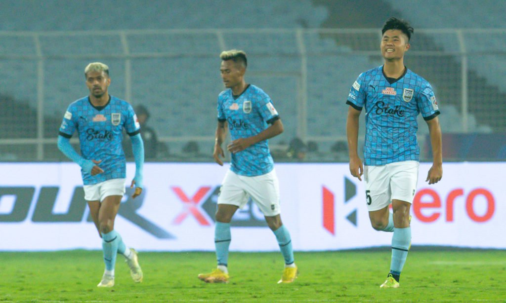 Apuia and Lallianzuala Chhangte ran riot against the East Bengal backline