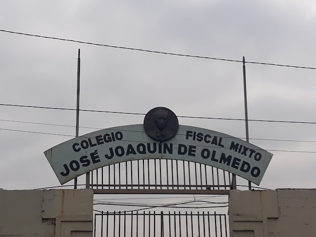 Opiniones de Colegio Fiscal Mixto "José Joaquín De Olmedo" en Guayaquil - Escuela