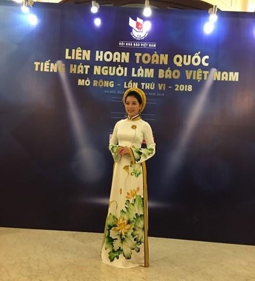 http://file.congluan.vn/data/images/0/2018/10/28/trang.jpg?w=500