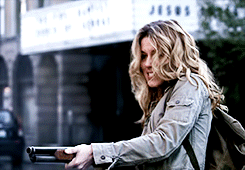 tumblr_ncu6yzS8eq1rmabgzo7_r1_250.gif