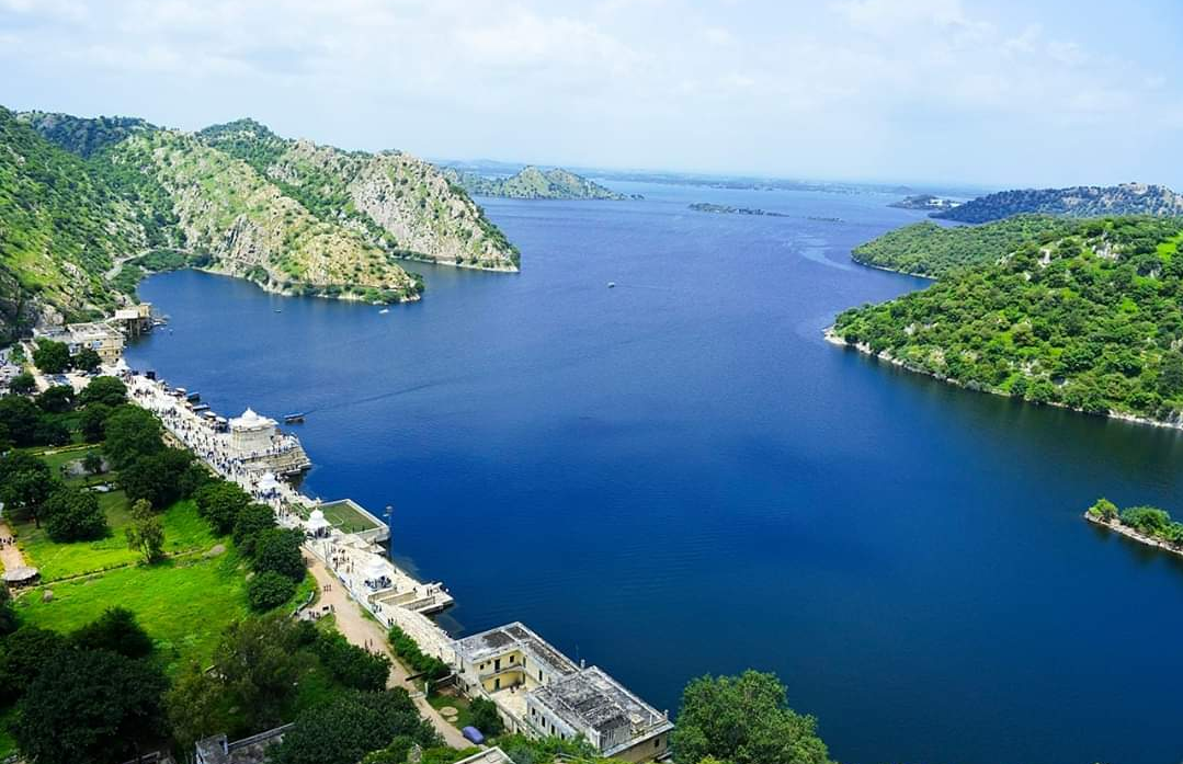 Jaisamand Lake