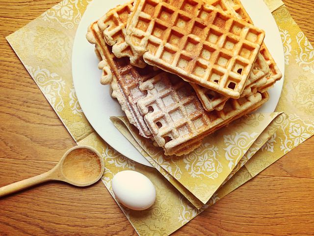 What Are The Main Distinctions Between Waffles And Pancakes?