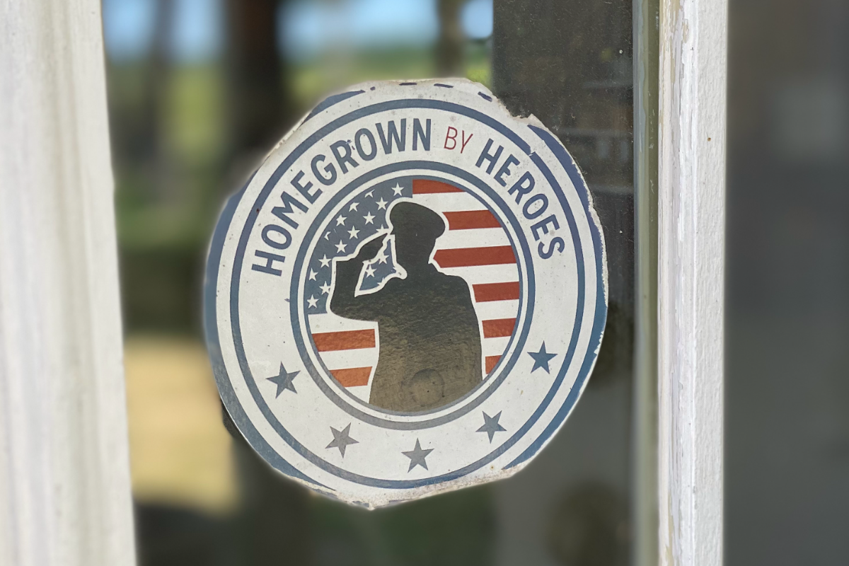 &Quot;Homegrown By Heroes&Quot; Sticker In Mccallum's Barn-Shop Window.