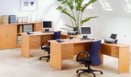 Bàn làm việc của thủ quỹ cần được sắp xếp như thế nào?