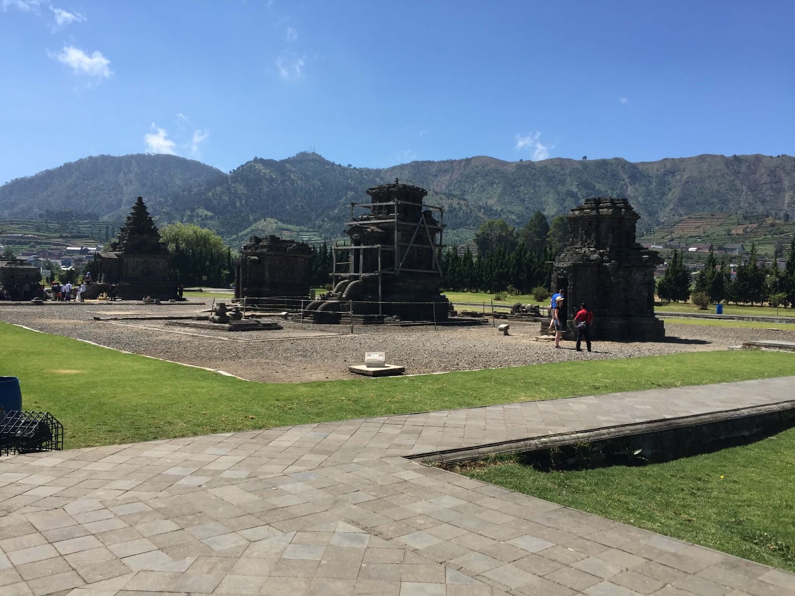3 days in Yogyakarta, Dieng Plateau Arjuna Temple clusters, oldest surviving Hindu temples in Java built during the 8th or 9th century