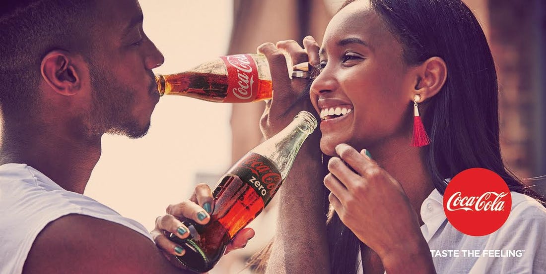 من ٩ زجاجات لـ٢ مليار زجاجة مباعة يوميا قصة نجاح شركة كوكاكولا تجارة وإقتصاد