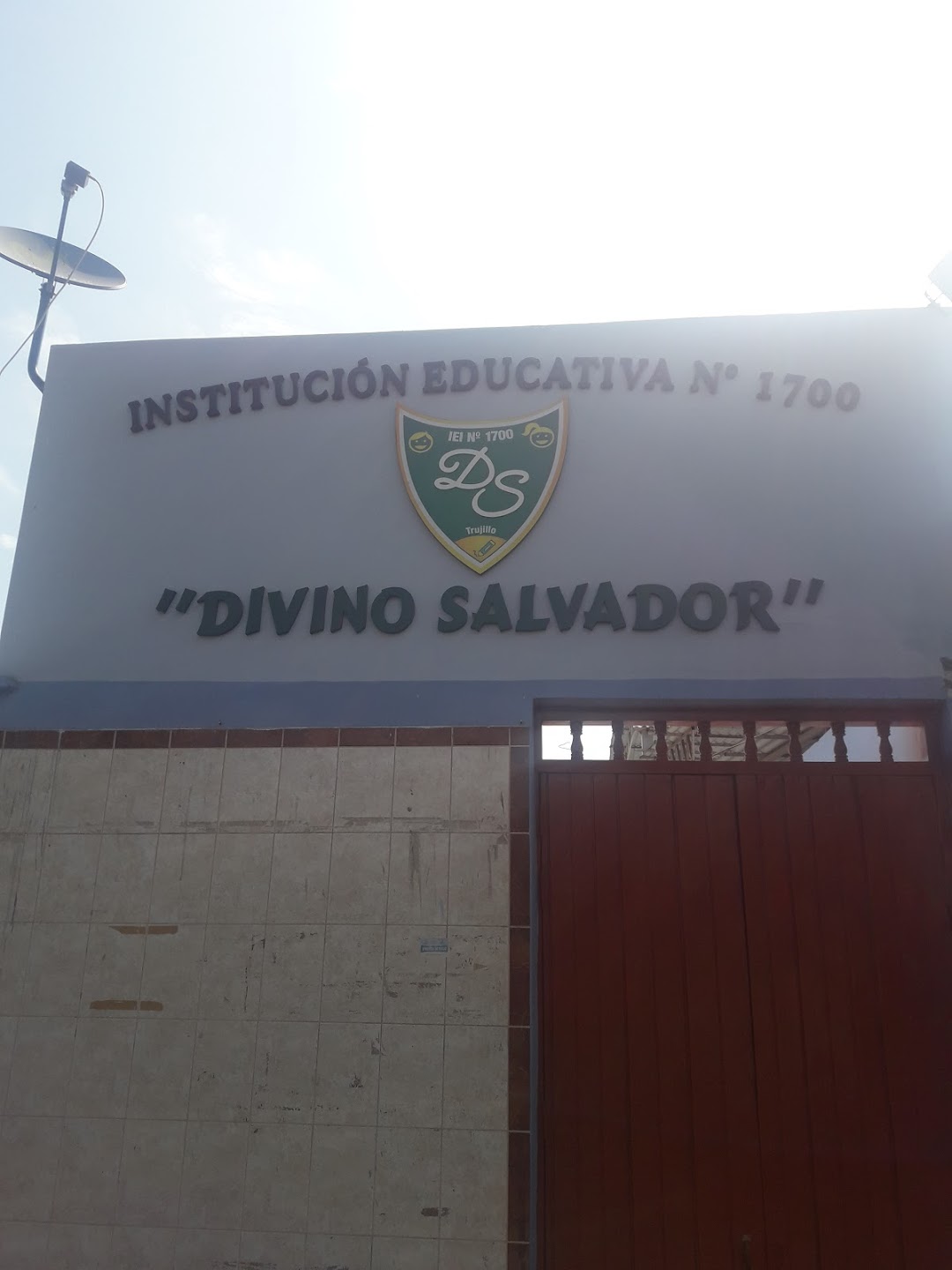 Institución Educativa N 1700 Divino Salvador