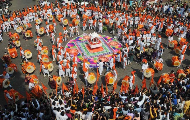 The Festivals of India and the New Year Festival