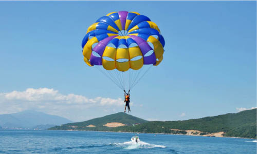Parasailing, Water Sports in Malvan, Goa