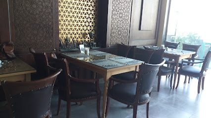 مطعم اكابر مصر - شارع مجمع البنوك٩٠الشمالي،, Qasr Ad Dobarah, Abdeen, Cairo Governorate 4272077, Egypt
