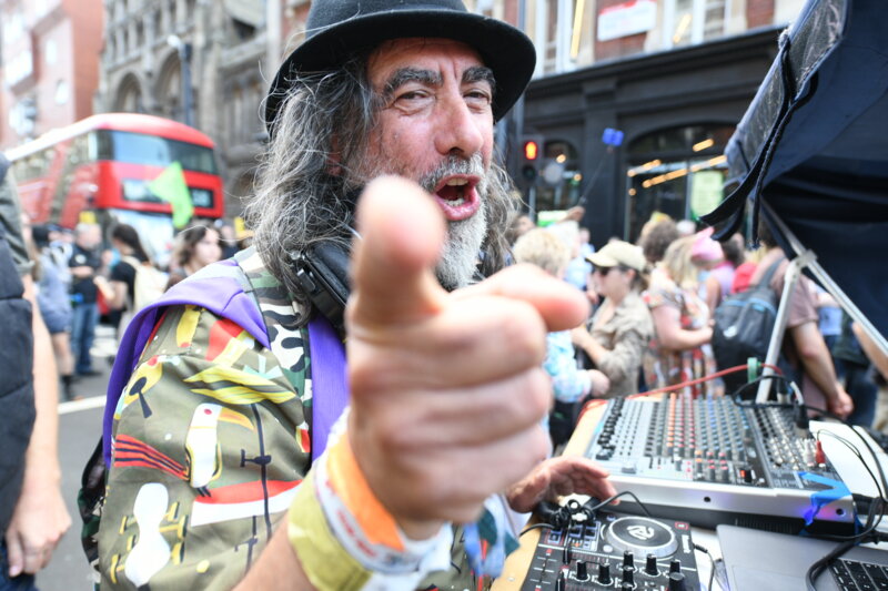 Our very enthutiastic DJ in the middle of Cambridge Circus
