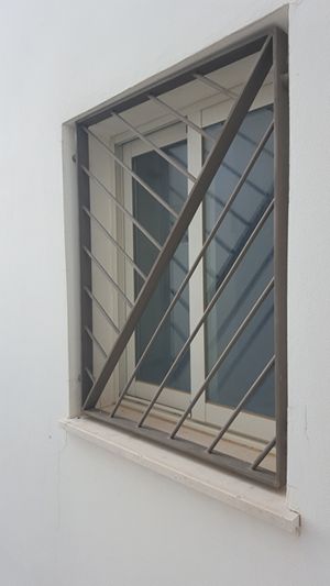 Mẫu song cửa sổ bằng sắt đơn giản, an toàn