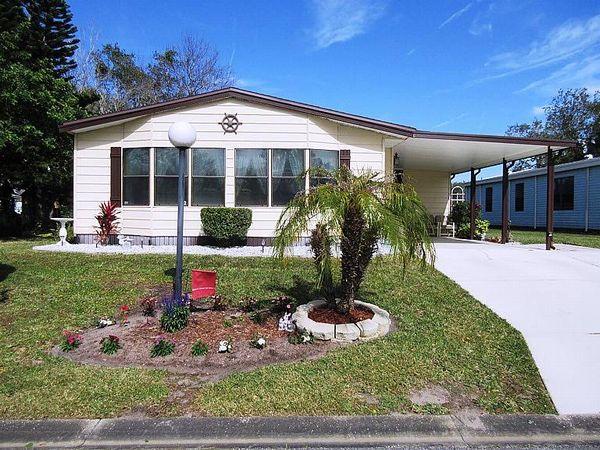 Best Mobile Homes for Sale: Find Out Where - Four Star Homes