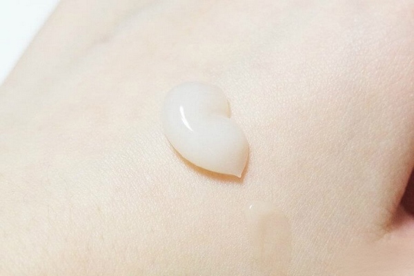 Mặt Nạ Ngủ Dưỡng Da Và Cấp Ẩm Huxley Secret Of Sahara Sleep Mask Good Night