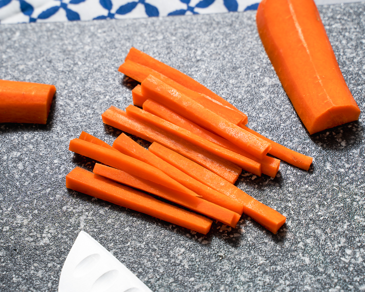 carrots cut up julienne-style