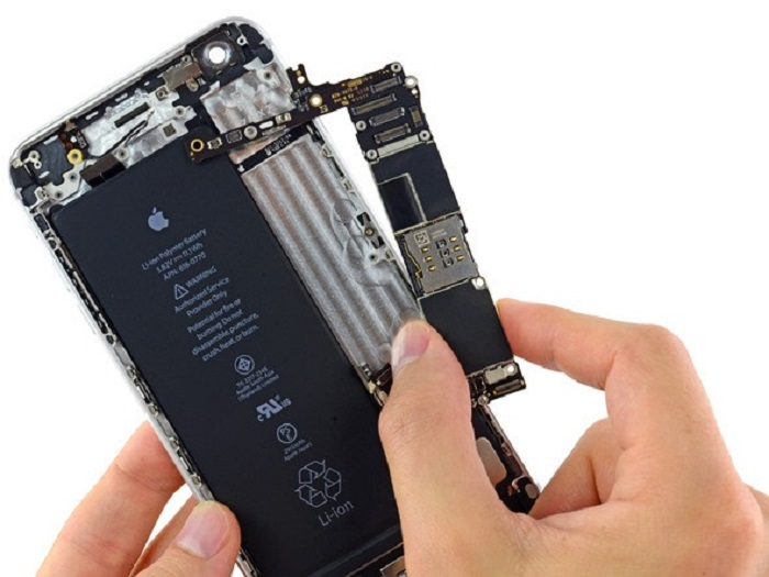 iPhone XS mất nguồn thường xuyên phải xử lý sao?
