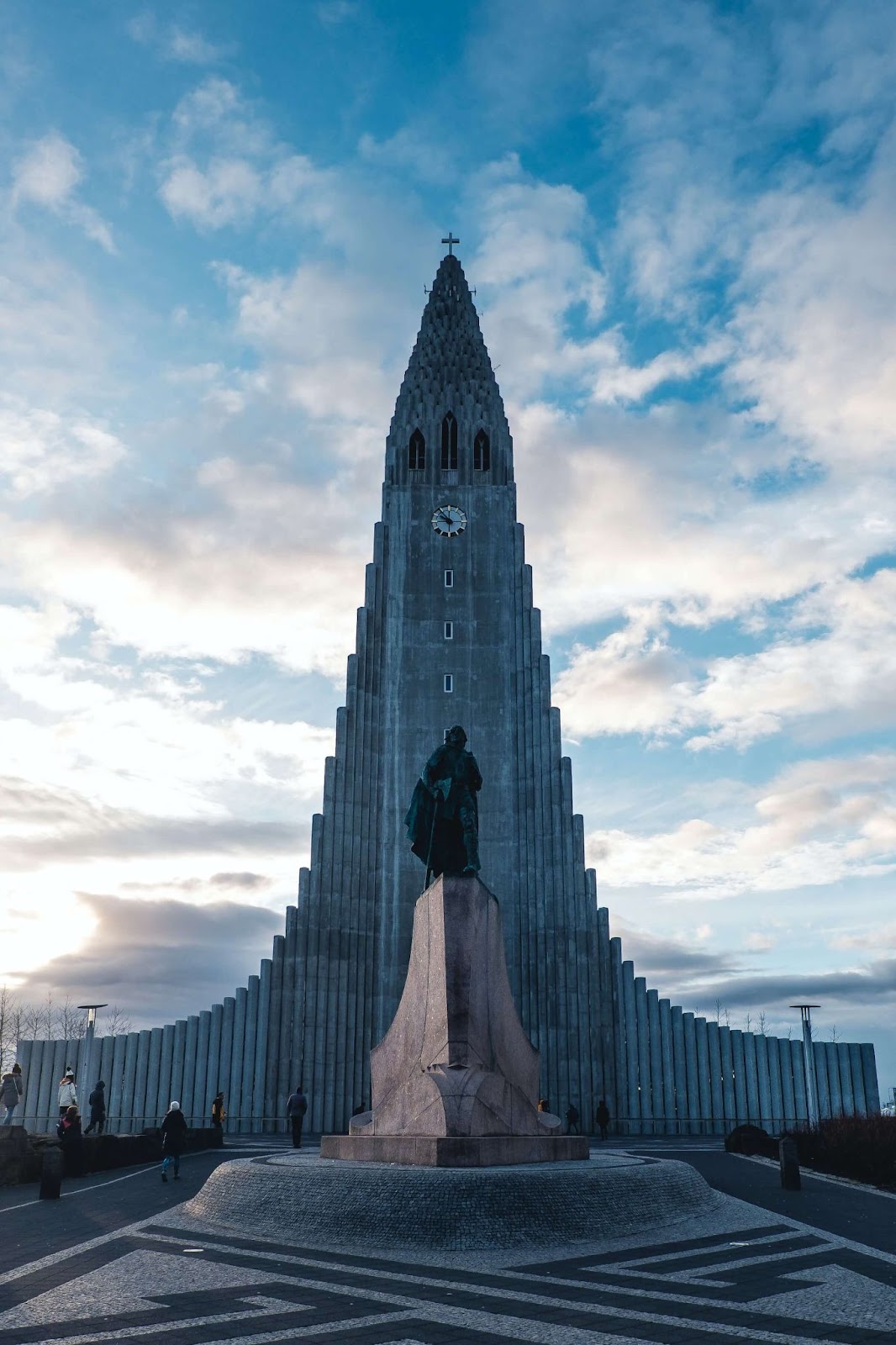 1 day in Reykjavik, Hallsgrimskirja, Church of Hallgrimur. This is the largest and tallest church in Iceland and was designed to resemble the rocks, ice, and landscape of Iceland.