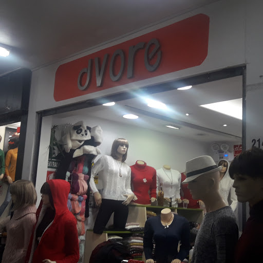 Dvore