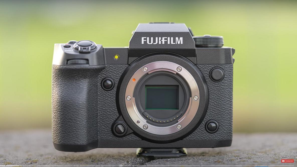 3. Fujifilm X-H2