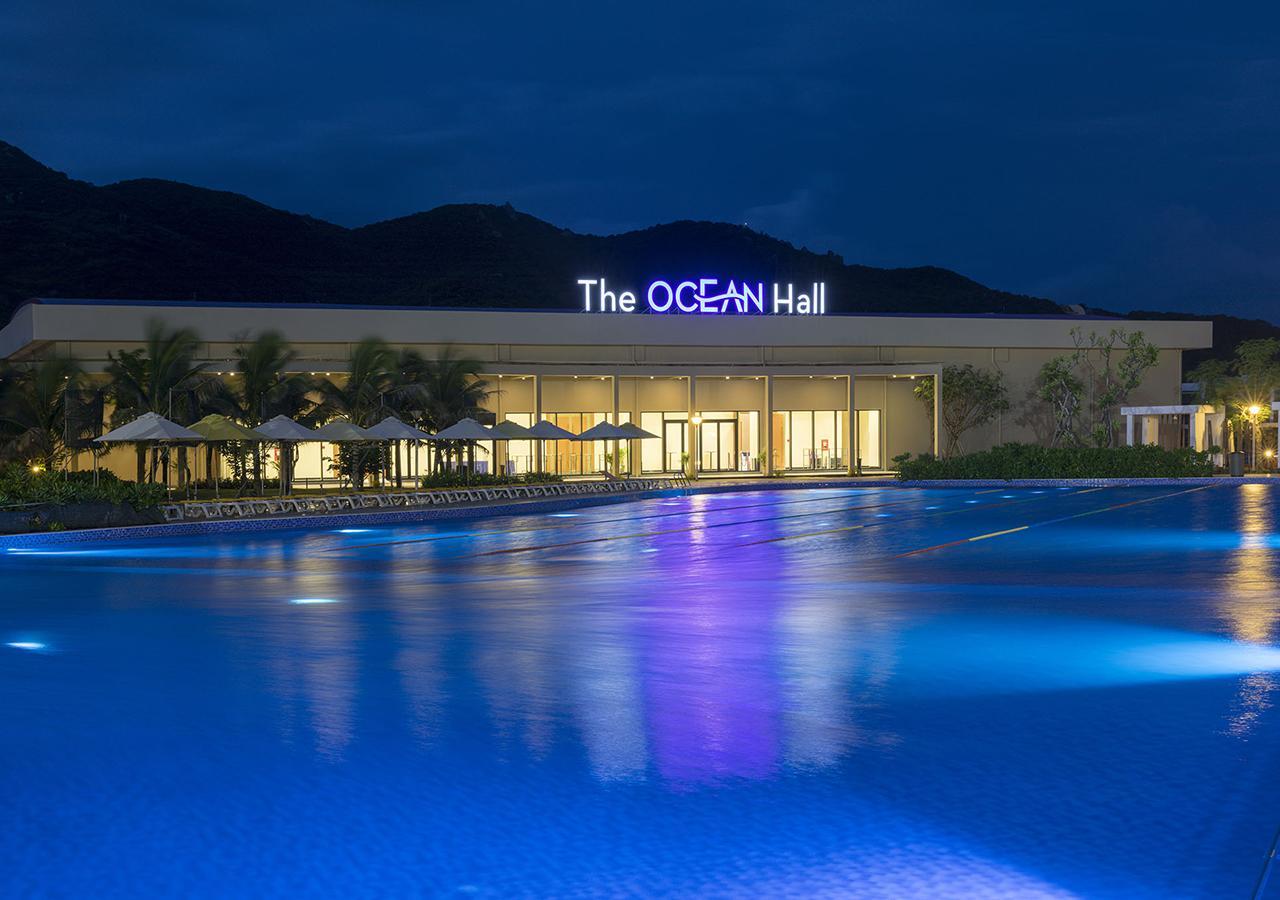 Hồ bơi trong/gần Oceanami Villas & Beach Club