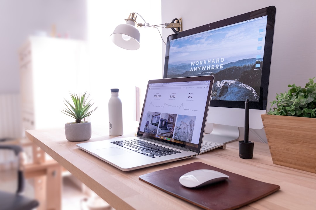 https://unsplash.com/@domenicoloia

