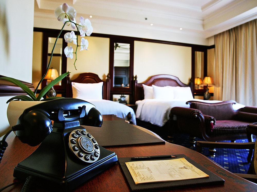 http://www.imperialhotel.vn/upload/images/Room_hotel_grand/Grand-Trip/GRAND-TRIPLE-02.JPG