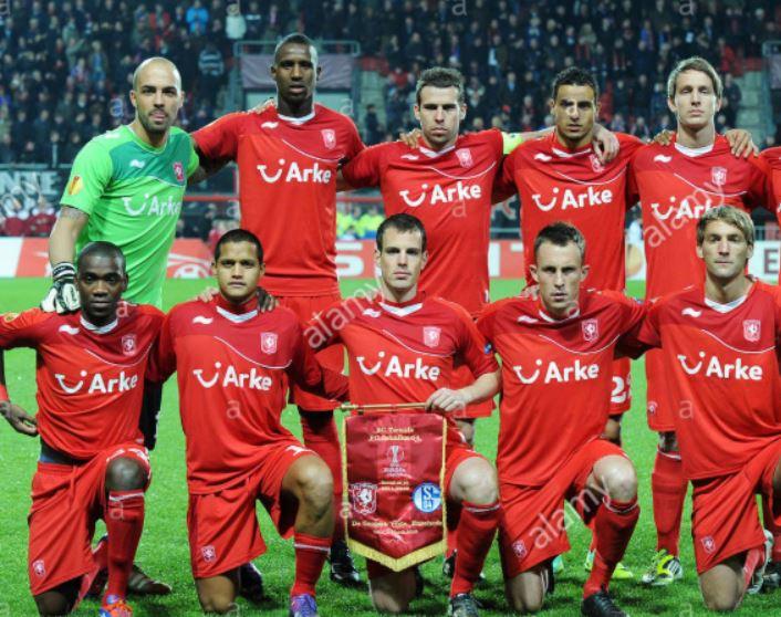 Câu lạc bộ bóng đá FC Twente - Chú ngựa ko bao giờ tắt hơi phục