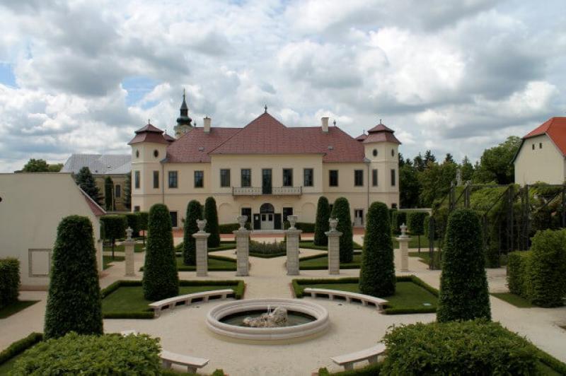 Hajós Baroque Castle, Hajós