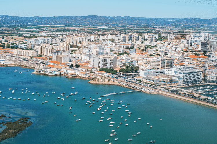 Faro is the capital of all cities in the Algarve