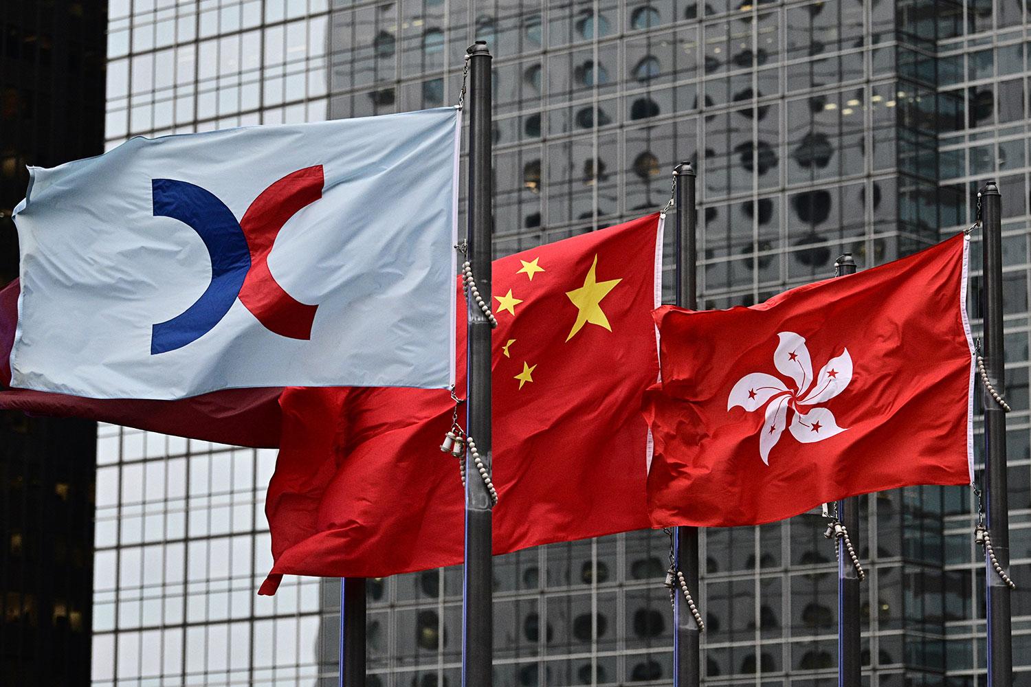 中国六成外资经香港投入内地。图为香港证券交易所。(法新社)