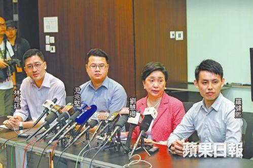 京官来港密晤民主党 或不满中联办、梁振英表现