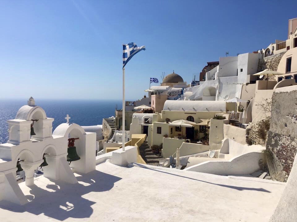 four bells of oia