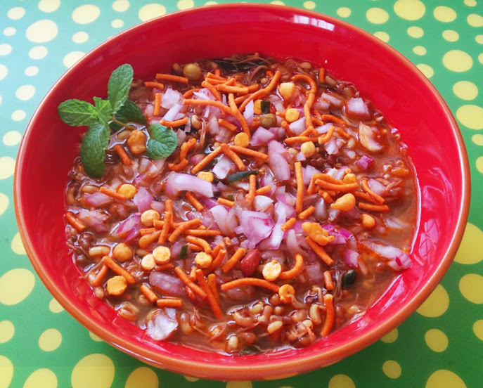 Matki Misal