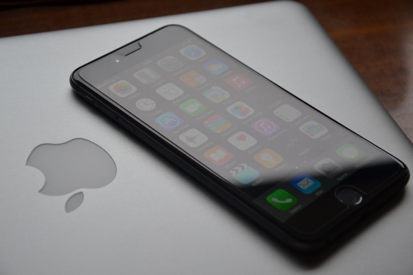 iphone-563070_1920.jpg