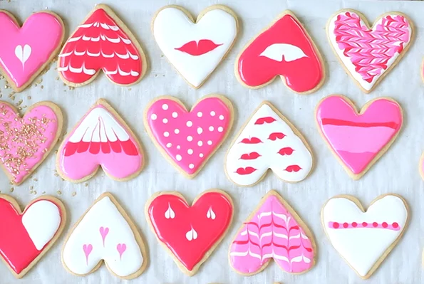 75+ Valentines Day Dessert Ideas (Cupcakes, Cake, Cookies, Brownies, Vegan, Keto, Unique Dessert Recipes)