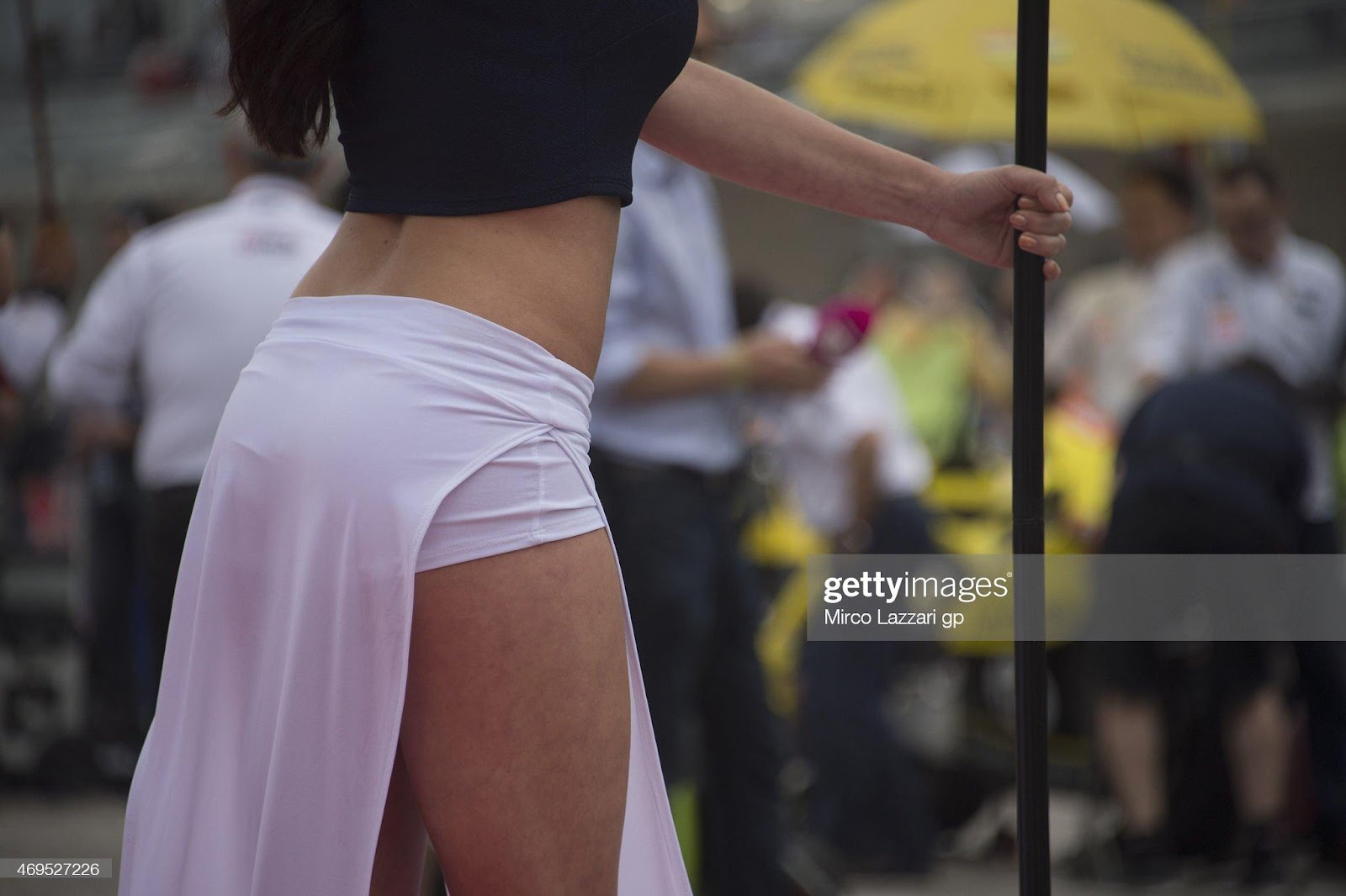 D:\Documenti\posts\posts\Women and motorsport\foto\Getty e altre\grid-girl-poses-on-the-grid-during-the-motogp-race-during-the-motogp-picture-id469527226.jpg