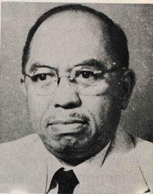 http://upload.wikimedia.org/wikipedia/id/thumb/5/5f/Surachman_tjokroadisurjo.jpg/220px-Surachman_tjokroadisurjo.jpg