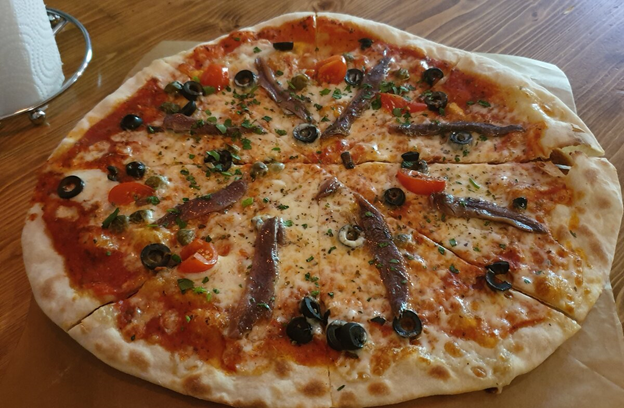 Neapolitan pizza Photo 8