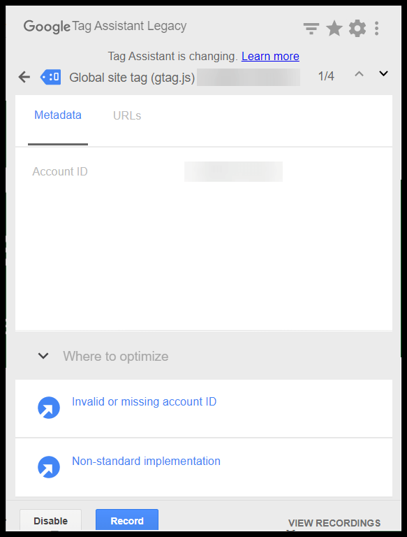 Captura de pantalla del antiguo complemento de Google Tag Assistant para Chrome en la que se identifican problemas con la instalación de Gtag.