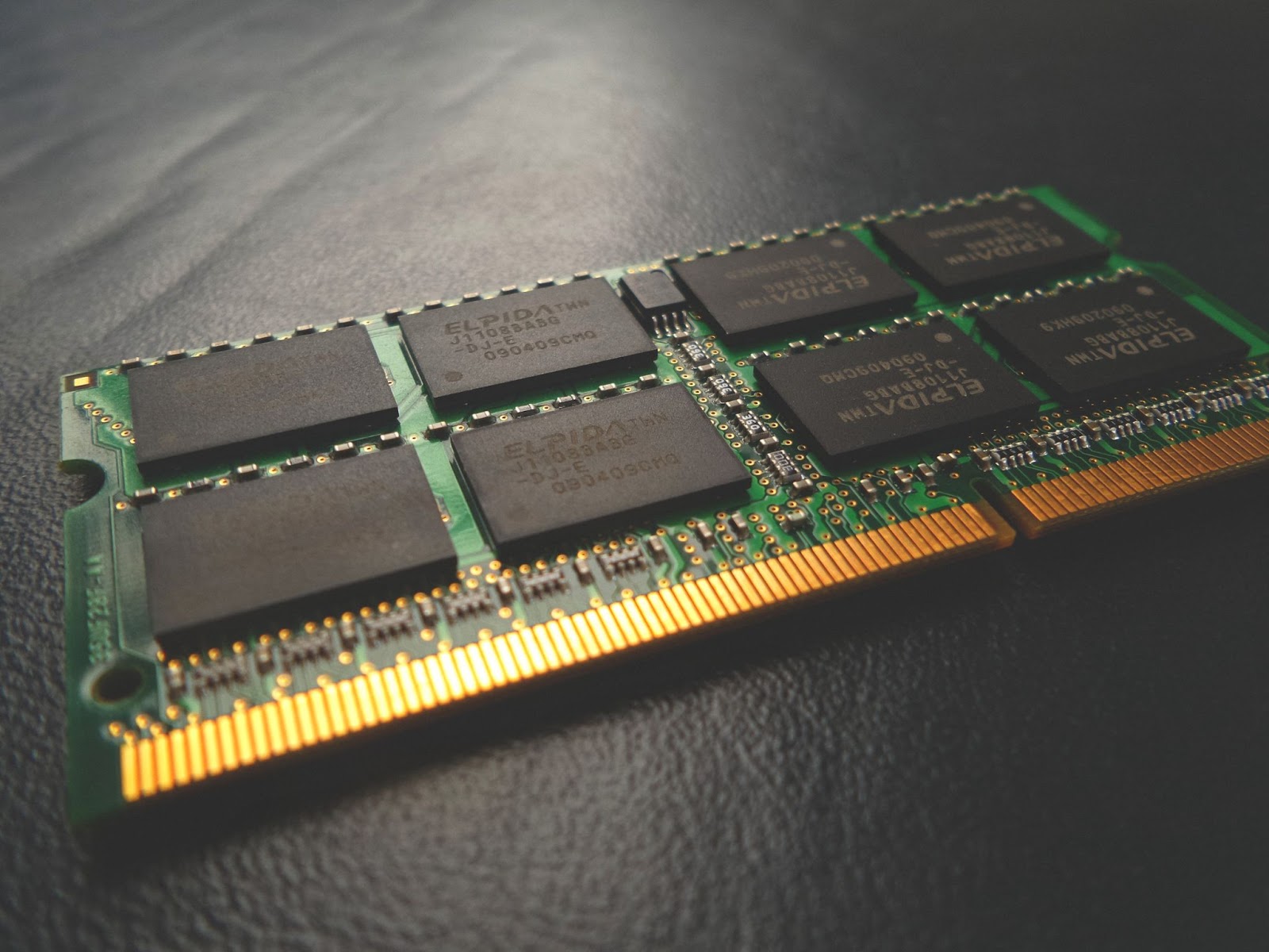 Ce este memoria RAM a laptop si o poti imbunatati