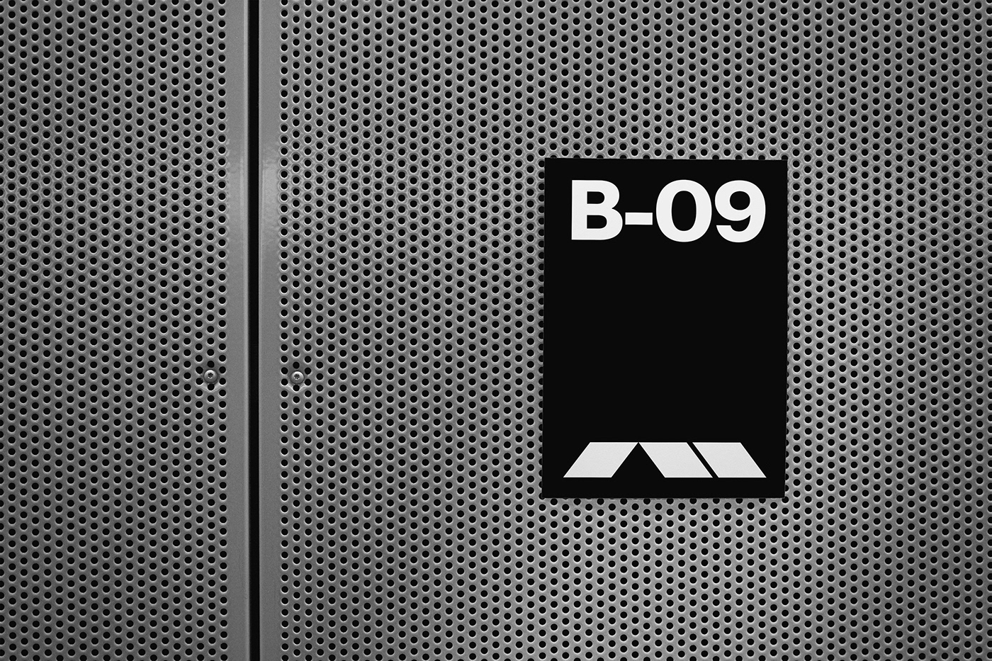 Branding graphic design research 3d printing Technology mechanical industrial engineer corporate identity industrial design  automotive  