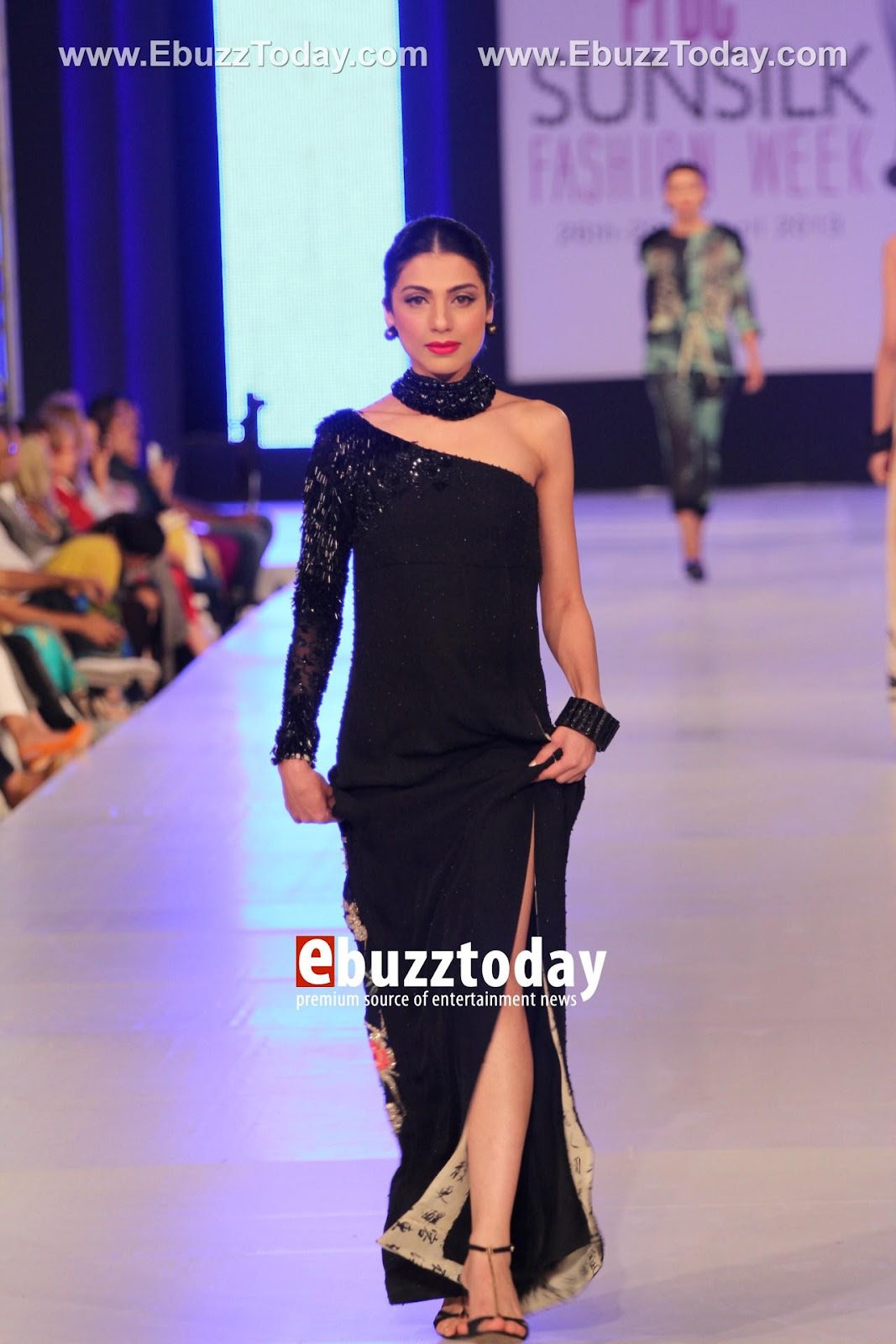 C:UsersdellDownloadspakistaniElan-khadija-shah-pfdc2013-59.jpg