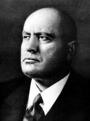 Resultado de imagem para mussolini anos 1920
